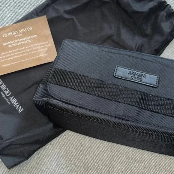 NWT GIORGIO ARMANI Black Fold Over Hangable Toiletry Travel‎ Bag w/ Dust Bag